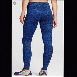 HOLD C9 Leggings